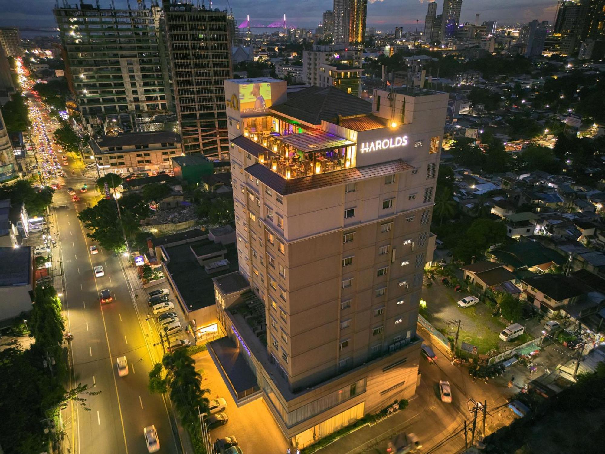 Harolds Hotel Cebu Exterior foto